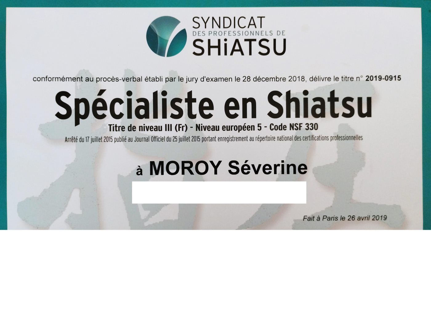 Certificat de Spécialiste en Shiatsu, SPS, au nom de Séverine Moroy. Les données personnelles et signatures sont masquées.